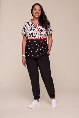 Damenkasack Cherokee Disney Big Minnie Mouse