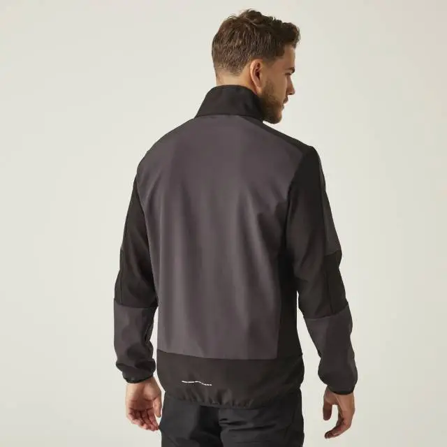Regatta 2-Lagen Softshell Jacke "E-volve" TRA753